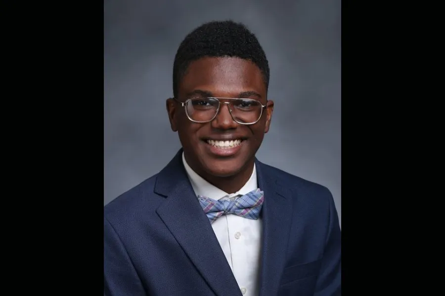 Armonté Snodgrass, freshman at Louisville's Saint Xavier High School, who received the 2021 Rodriq McCravy Scholarship award at the 34th annual African American Catholic Leadership Awards banquet?w=200&h=150